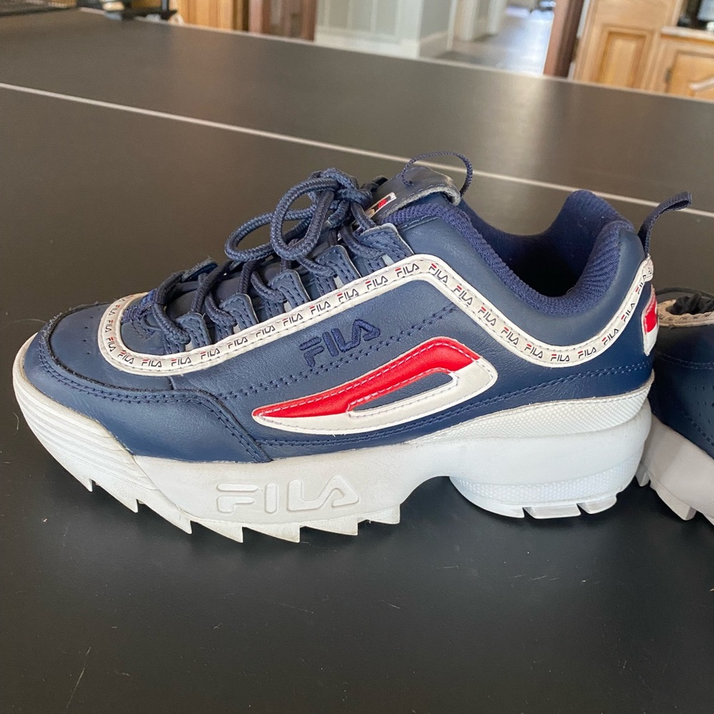 FILA Women's Disruptor 2 Premium Navy